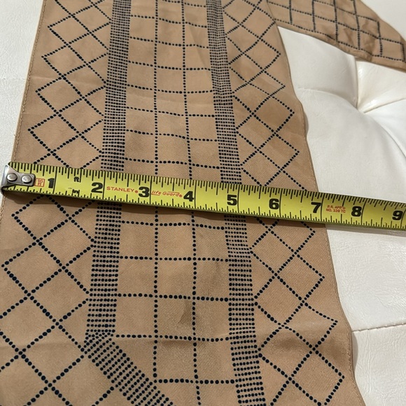 Vintage Vera Neumann Scarf-Long Style-Tan/Navy-Polyester - Picture 6 of 16